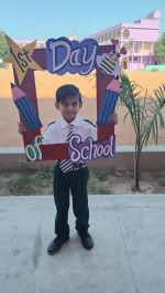 Welcome First day in school Class LKG 35.jpg